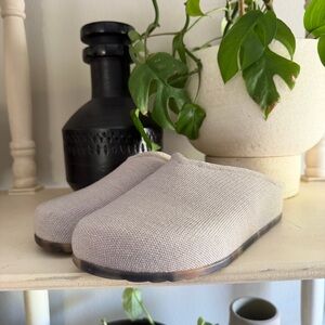 Rothy’s The Casual Clog in Dove (9)